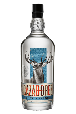 Tequila Cazadores Blanco 750 Ml.png
